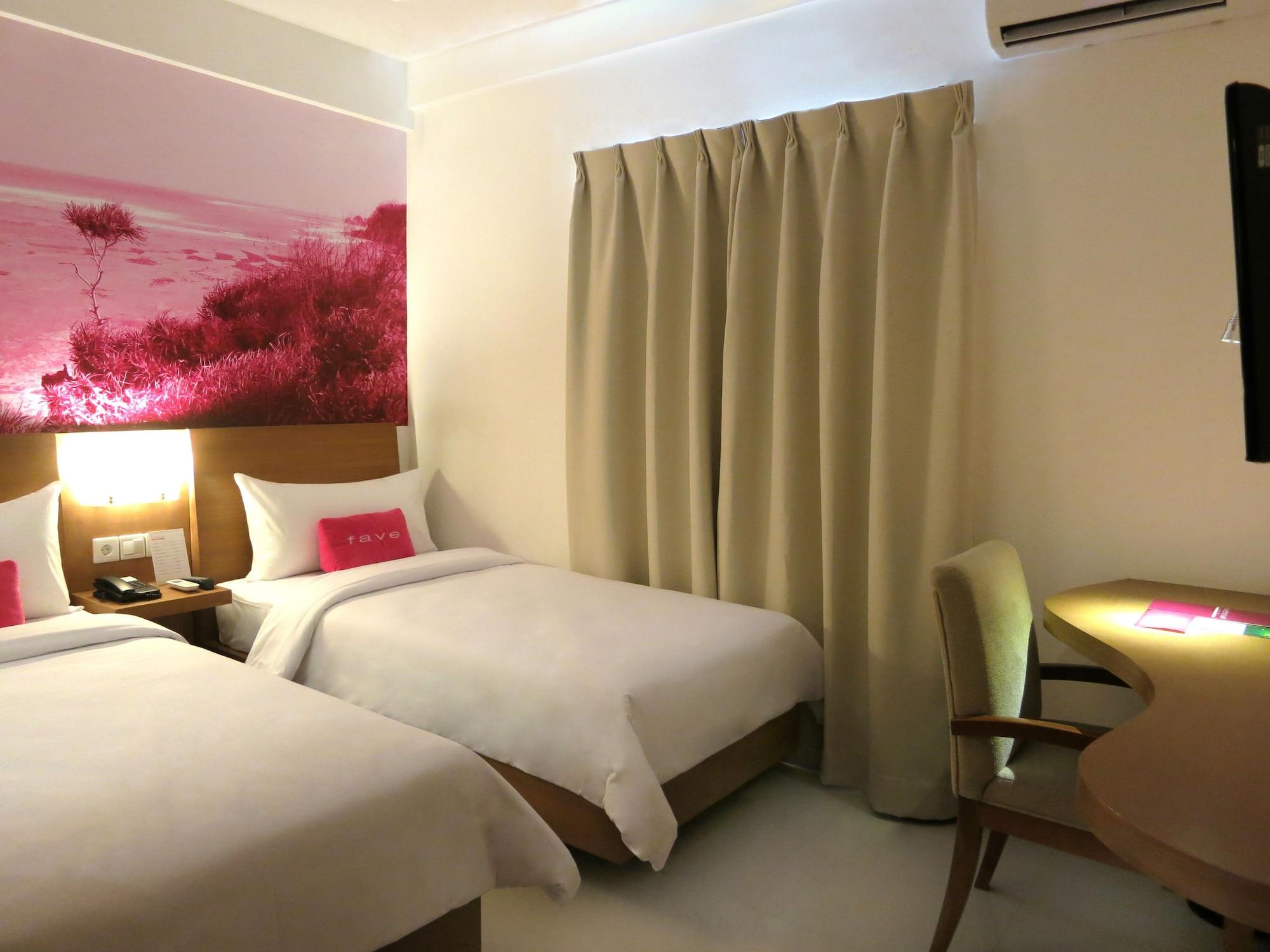 ซมินญะก์ การ์เดน โฮเต็ล Hotel Dalung  ภายนอก รูปภาพ