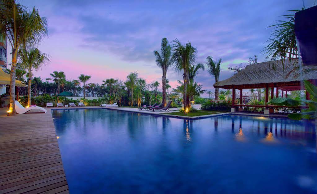 ซมินญะก์ การ์เดน โฮเต็ล Hotel Dalung  ภายนอก รูปภาพ