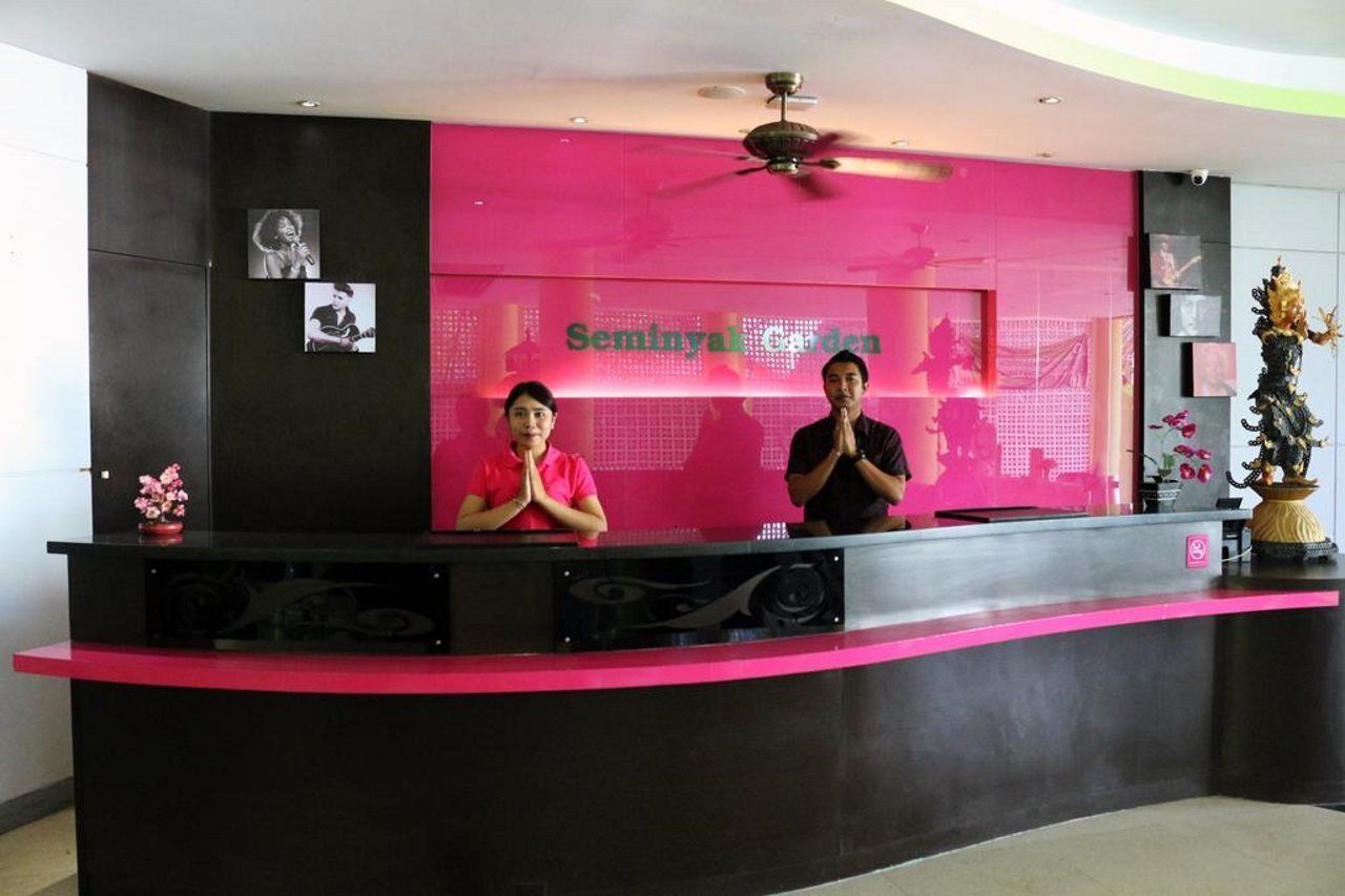ซมินญะก์ การ์เดน โฮเต็ล Hotel Dalung  ภายนอก รูปภาพ